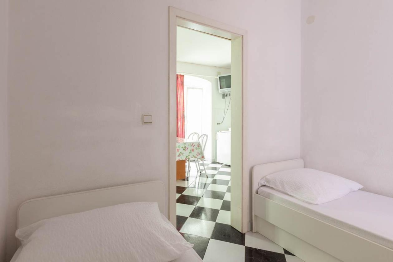 Apartmani Marija Podgora Exterior photo